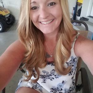 Meet your Posher, Roxanne